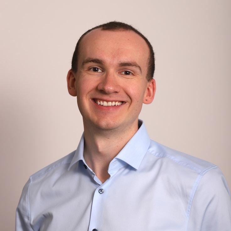 Portrait of Alex Moreno, community mentor and Italian cuisine specialist